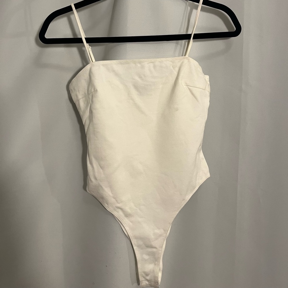WHITE BODYSUIT